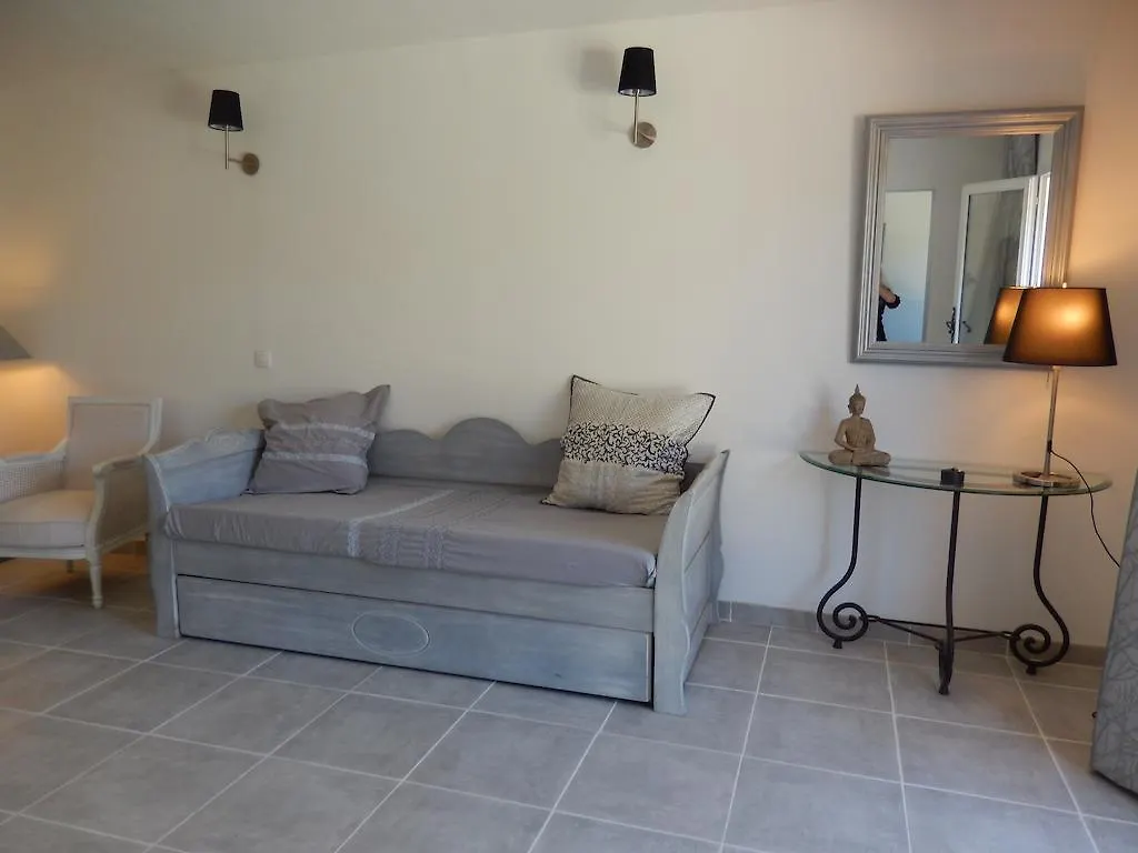 Liyaroyce Apartment Cavalaire-sur-Mer 0*,