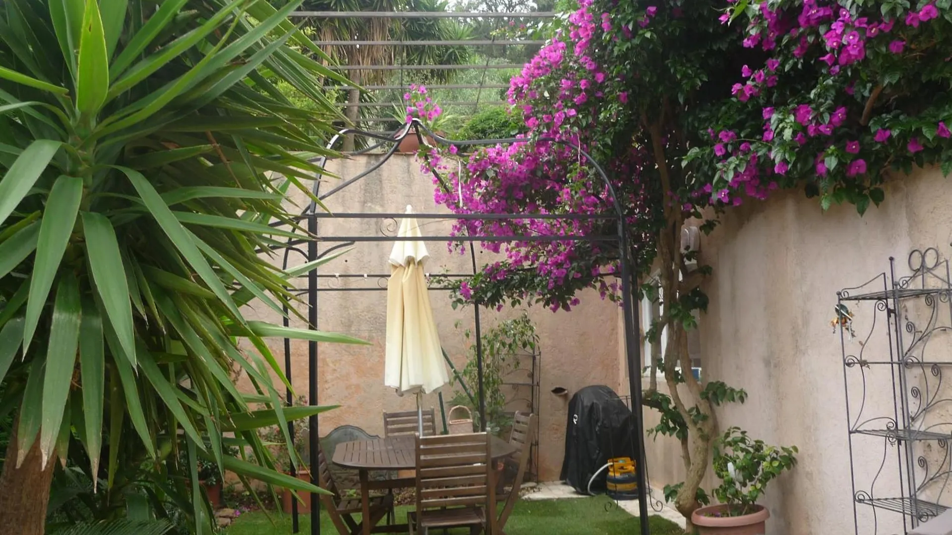 Liyaroyce Apartment Cavalaire-sur-Mer France
